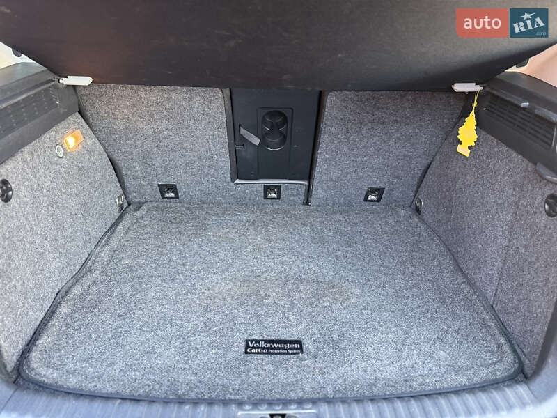 Позашляховик / Кросовер Volkswagen Tiguan 2016 в Миронівці фото 8 Позашляховик / Кросовер Volkswagen Tiguan 2016 в Миронівці
