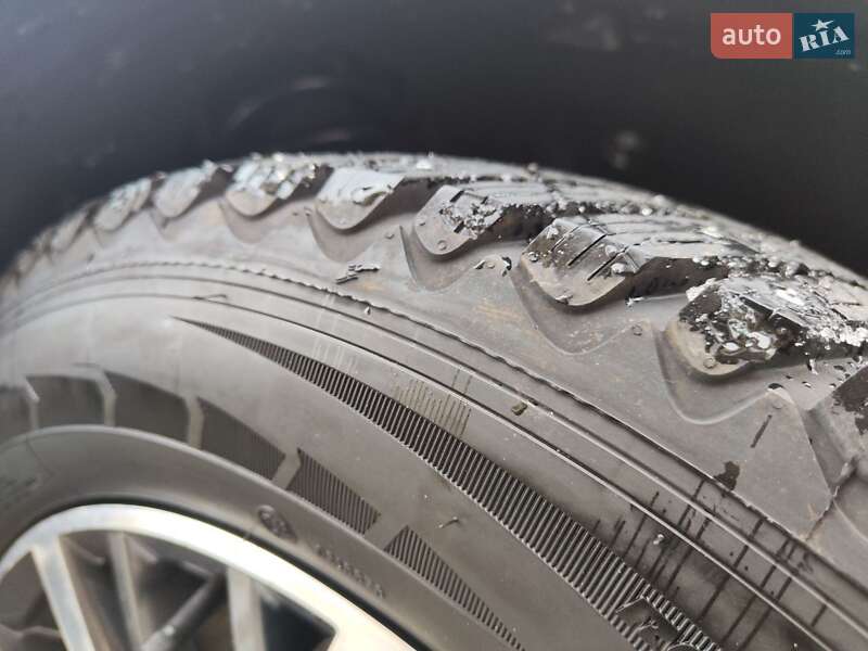 Внедорожник / Кроссовер Volkswagen Tiguan 2020 в Кременчуге фото 17 Внедорожник / Кроссовер Volkswagen Tiguan 2020 в Кременчуге