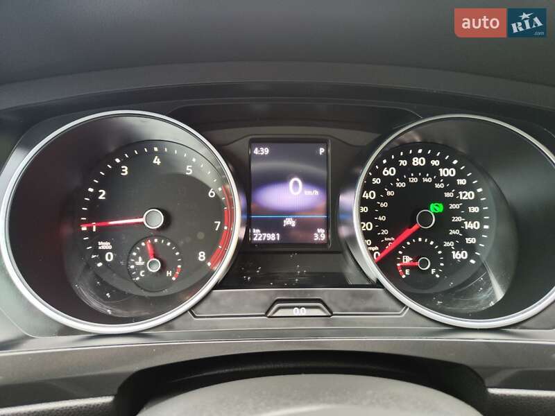 Внедорожник / Кроссовер Volkswagen Tiguan 2020 в Кременчуге фото 32 Внедорожник / Кроссовер Volkswagen Tiguan 2020 в Кременчуге