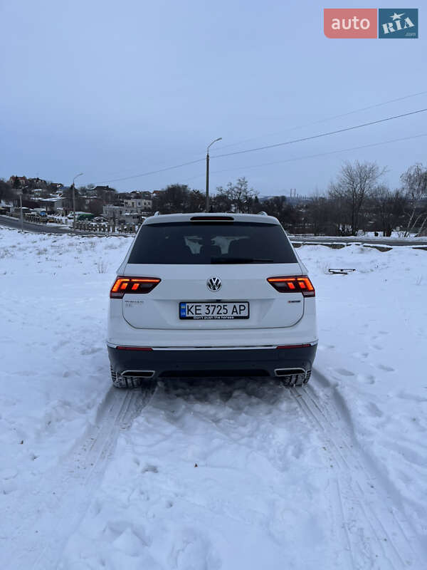 Внедорожник / Кроссовер Volkswagen Tiguan 2019 в Днепре