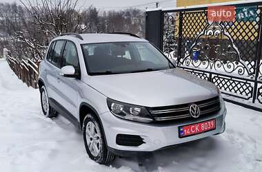 Позашляховик / Кросовер Volkswagen Tiguan 2016 в Львові