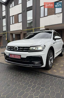 Позашляховик / Кросовер Volkswagen Tiguan 2018 в Одесі