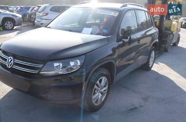 Внедорожник / Кроссовер Volkswagen Tiguan 2014 в Здолбунове