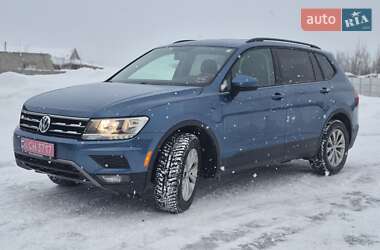 Внедорожник / Кроссовер Volkswagen Tiguan 2018 в Дубно