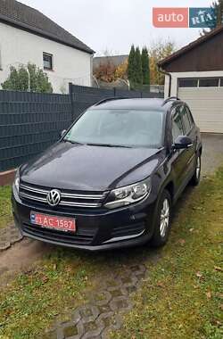 Внедорожник / Кроссовер Volkswagen Tiguan 2016 в Горохове