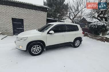 Позашляховик / Кросовер Volkswagen Tiguan 2011 в Дніпрі