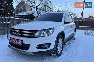 Внедорожник / Кроссовер Volkswagen Tiguan 2012 в Виннице