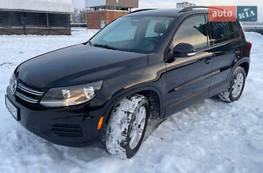 Внедорожник / Кроссовер Volkswagen Tiguan 2017 в Киеве