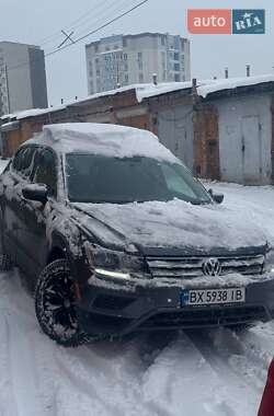 Внедорожник / Кроссовер Volkswagen Tiguan 2021 в Хмельницком