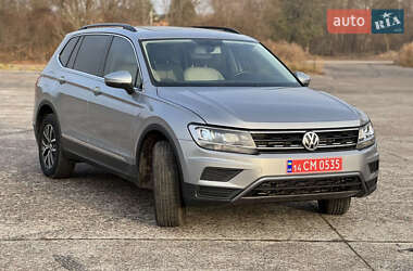 Позашляховик / Кросовер Volkswagen Tiguan 2019 в Яворові