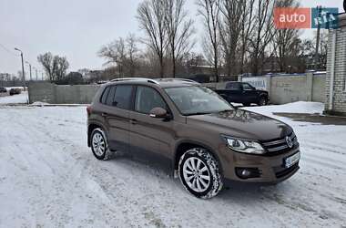 Позашляховик / Кросовер Volkswagen Tiguan 2016 в Дніпрі