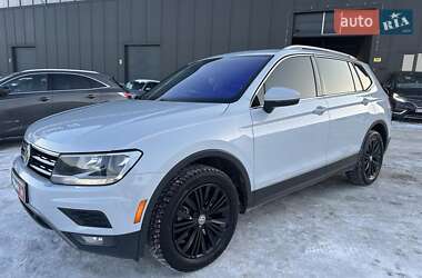 Позашляховик / Кросовер Volkswagen Tiguan 2018 в Львові