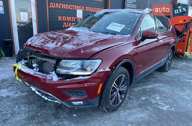 Внедорожник / Кроссовер Volkswagen Tiguan 2018 в Львове