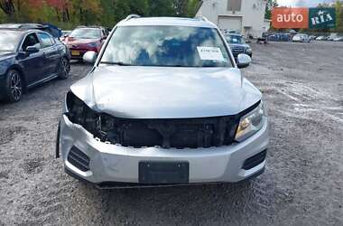 Позашляховик / Кросовер Volkswagen Tiguan 2016 в Львові