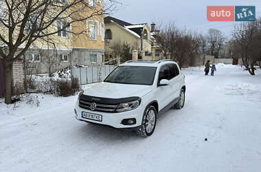 Внедорожник / Кроссовер Volkswagen Tiguan 2014 в Виннице