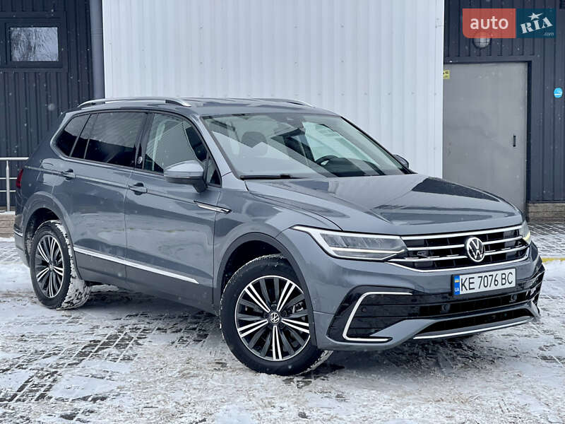 Volkswagen Tiguan 2024