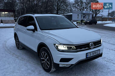 Внедорожник / Кроссовер Volkswagen Tiguan 2019 в Чернигове