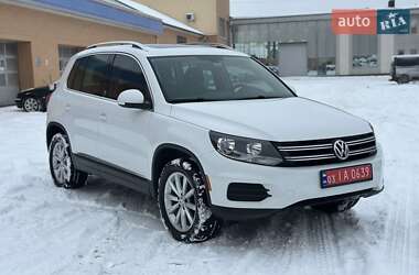 Позашляховик / Кросовер Volkswagen Tiguan 2017 в Камені-Каширському