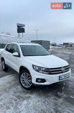 Внедорожник / Кроссовер Volkswagen Tiguan 2011 в Львове