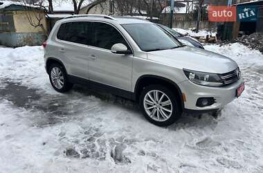Внедорожник / Кроссовер Volkswagen Tiguan 2012 в Ровно