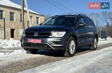Внедорожник / Кроссовер Volkswagen Tiguan 2019 в Ровно