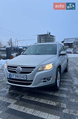 Внедорожник / Кроссовер Volkswagen Tiguan 2009 в Запорожье
