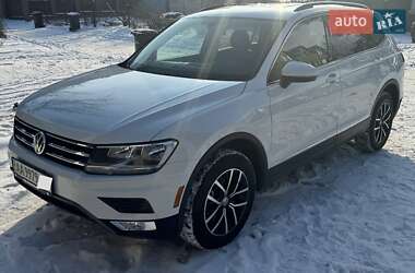 Внедорожник / Кроссовер Volkswagen Tiguan 2021 в Киеве