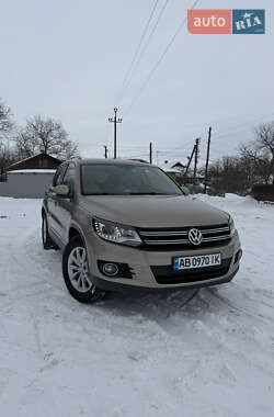 Внедорожник / Кроссовер Volkswagen Tiguan 2012 в Ладыжине