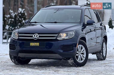 Позашляховик / Кросовер Volkswagen Tiguan 2016 в Києві