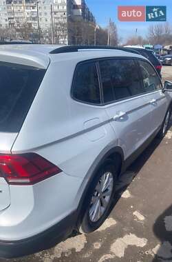 Внедорожник / Кроссовер Volkswagen Tiguan 2018 в Запорожье