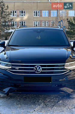 Позашляховик / Кросовер Volkswagen Tiguan 2024 в Києві