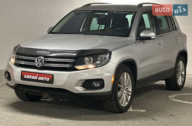Позашляховик / Кросовер Volkswagen Tiguan 2011 в Києві