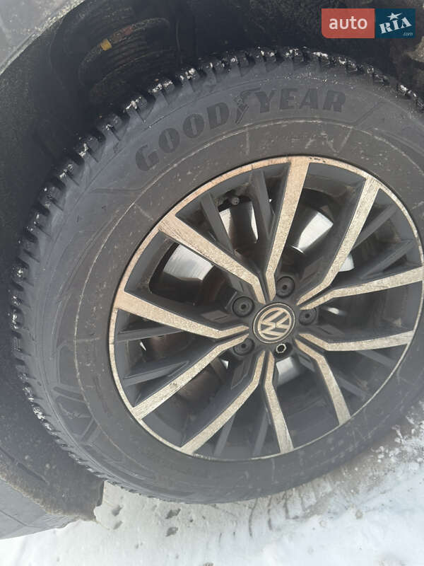 Внедорожник / Кроссовер Volkswagen Tiguan 2020 в Ивано-Франковске фото 59 Внедорожник / Кроссовер Volkswagen Tiguan 2020 в Ивано-Франковске