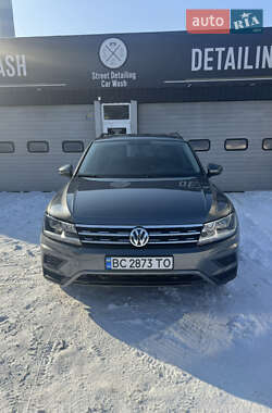 Внедорожник / Кроссовер Volkswagen Tiguan 2018 в Днепре