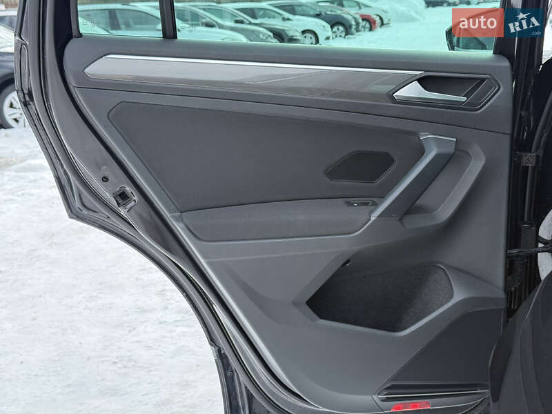 Внедорожник / Кроссовер Volkswagen Tiguan 2019 в Луцке