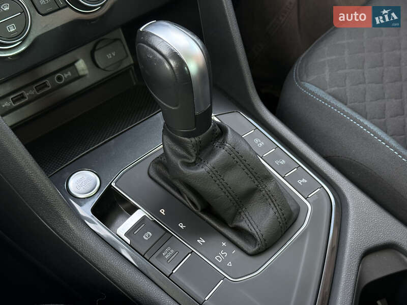 Внедорожник / Кроссовер Volkswagen Tiguan 2019 в Луцке
