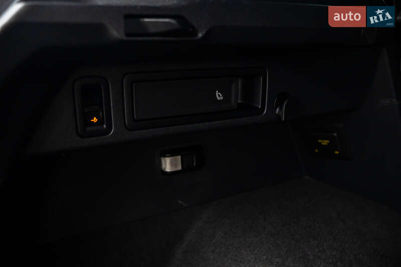 Внедорожник / Кроссовер Volkswagen Tiguan 2021 в Луцке