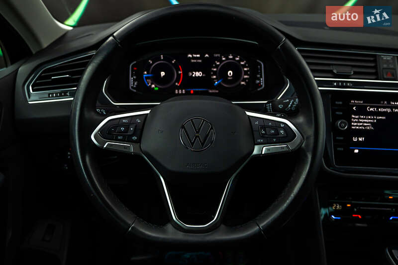 Внедорожник / Кроссовер Volkswagen Tiguan 2021 в Луцке
