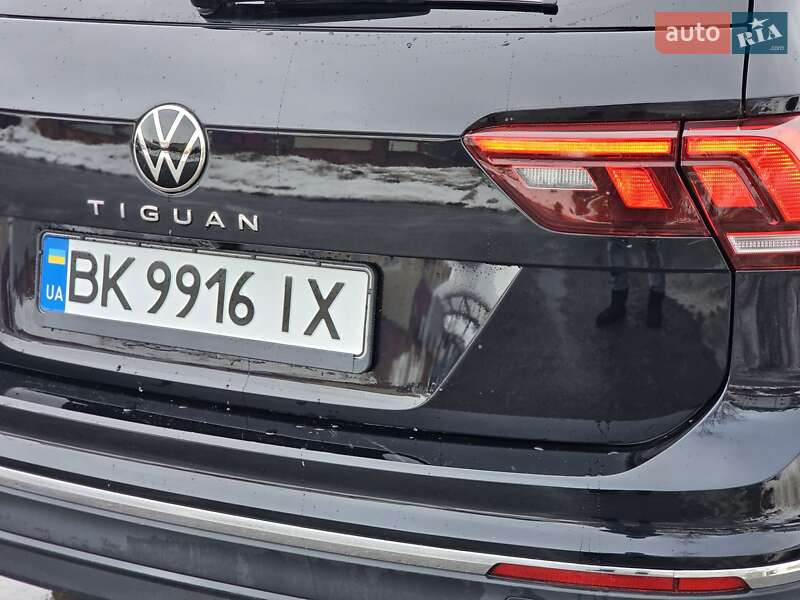 Внедорожник / Кроссовер Volkswagen Tiguan 2023 в Ровно
