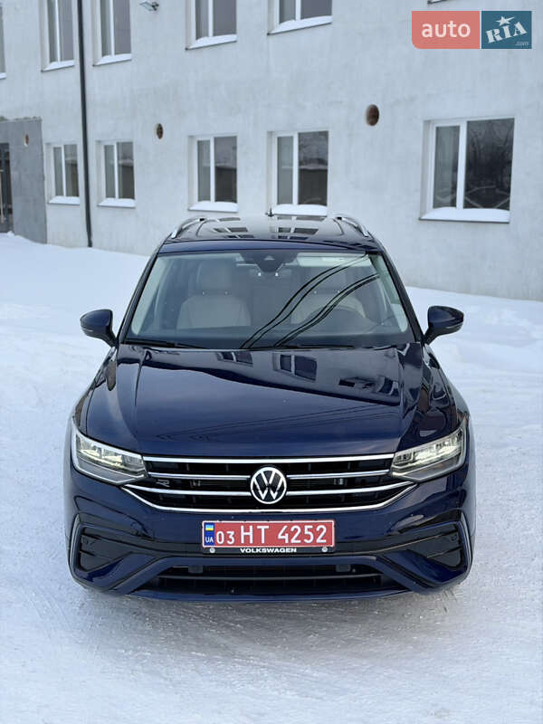 Внедорожник / Кроссовер Volkswagen Tiguan 2023 в Луцке