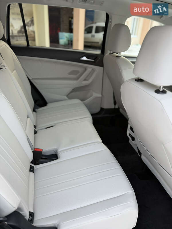 Внедорожник / Кроссовер Volkswagen Tiguan 2023 в Луцке