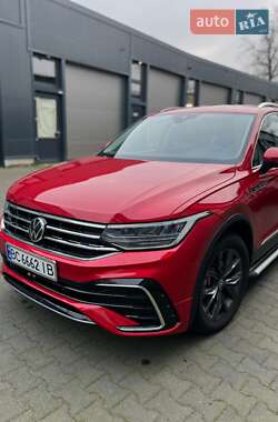 Позашляховик / Кросовер Volkswagen Tiguan 2022 в Городку