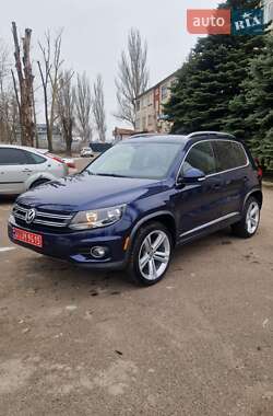 Внедорожник / Кроссовер Volkswagen Tiguan 2016 в Николаеве