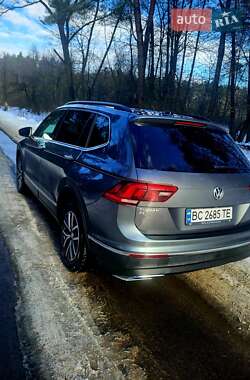 Внедорожник / Кроссовер Volkswagen Tiguan 2019 в Золочеве