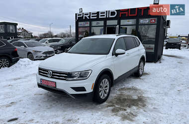 Позашляховик / Кросовер Volkswagen Tiguan 2018 в Львові
