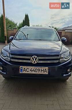 Позашляховик / Кросовер Volkswagen Tiguan 2016 в Луцьку