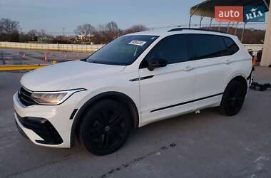 Позашляховик / Кросовер Volkswagen Tiguan 2022 в Львові