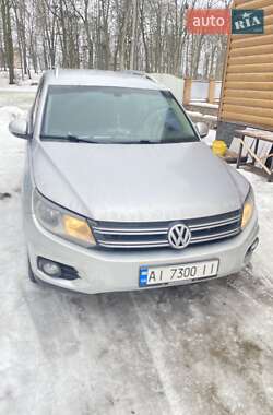 Внедорожник / Кроссовер Volkswagen Tiguan 2013 в Ставище