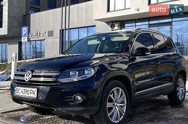 Внедорожник / Кроссовер Volkswagen Tiguan 2012 в Львове