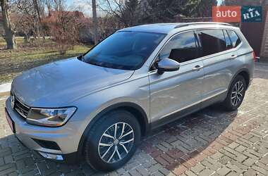 Позашляховик / Кросовер Volkswagen Tiguan 2019 в Запоріжжі